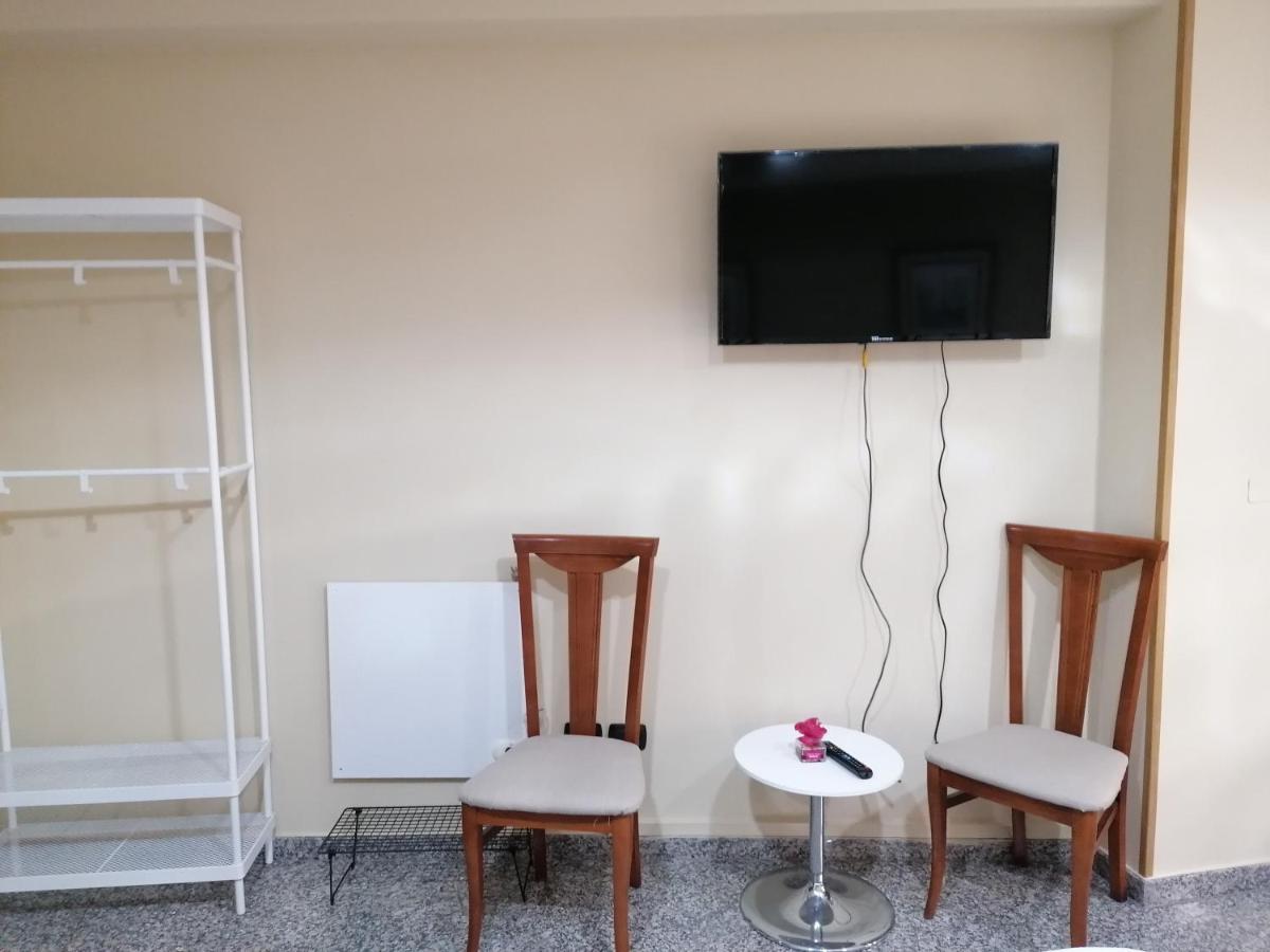 Cuatro Caminos Hotel ซาร์เรีย ภายนอก รูปภาพ