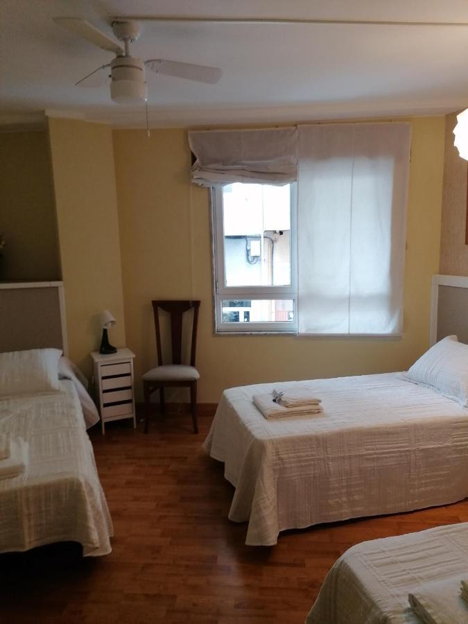 Cuatro Caminos Hotel ซาร์เรีย ภายนอก รูปภาพ
